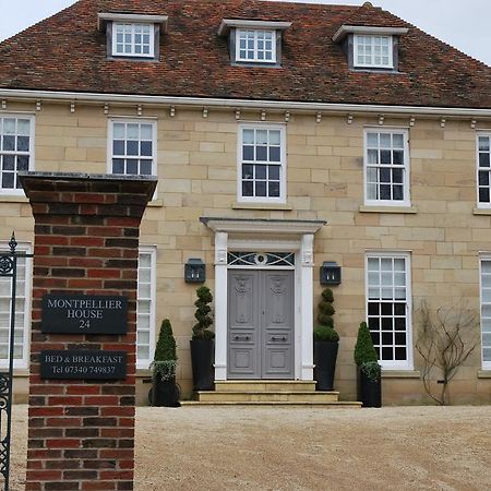 Montpellier House Bed and Breakfast Newport Pagnell Buitenkant foto