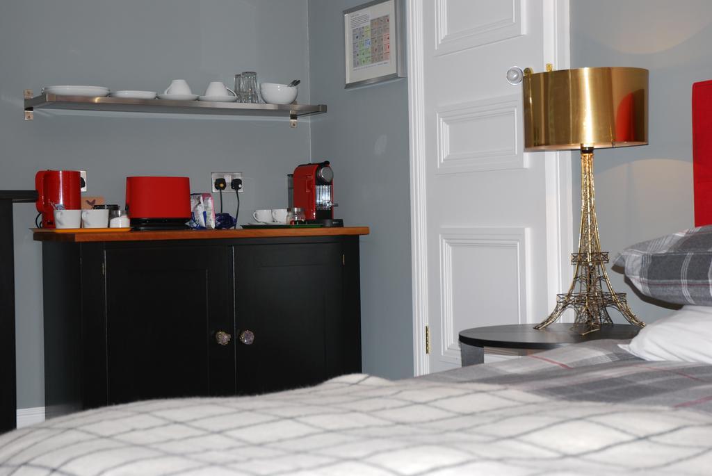 Montpellier House Bed and Breakfast Newport Pagnell Buitenkant foto