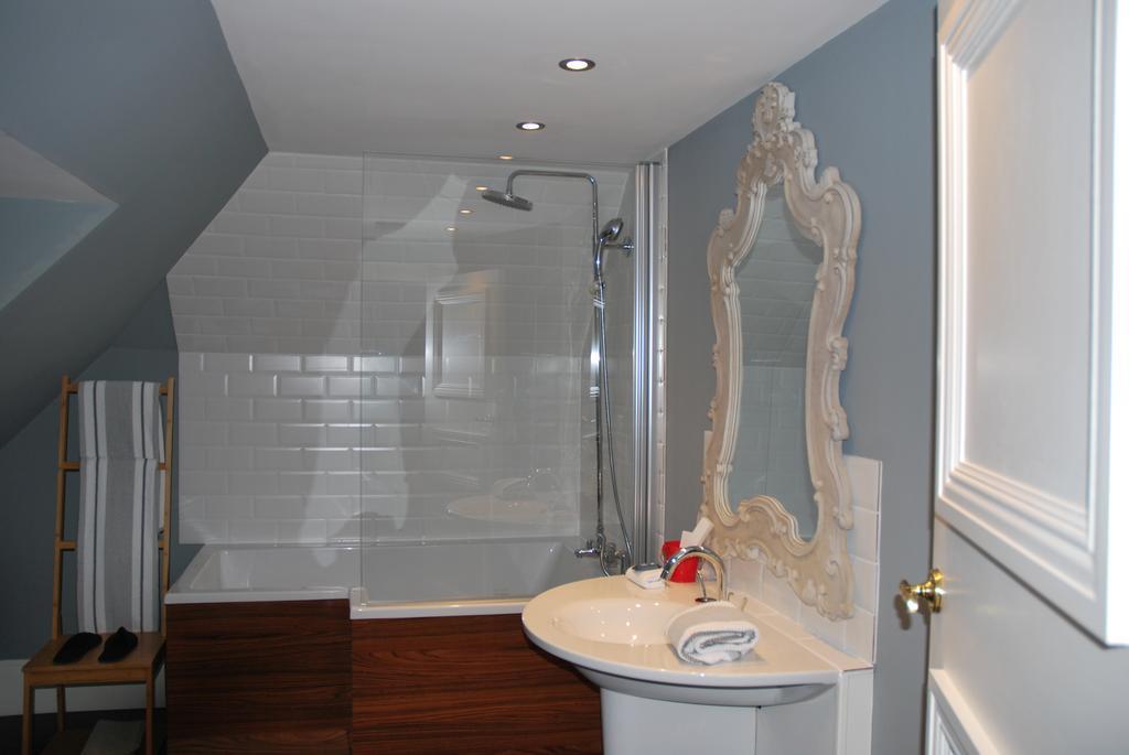 Montpellier House Bed and Breakfast Newport Pagnell Buitenkant foto